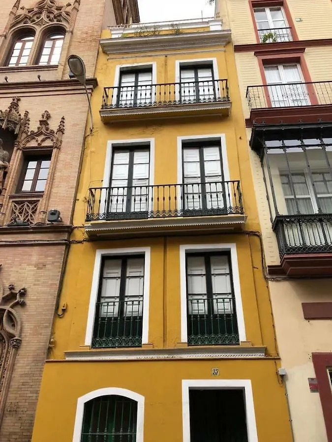 La Casa Amarilla Hotel Seville