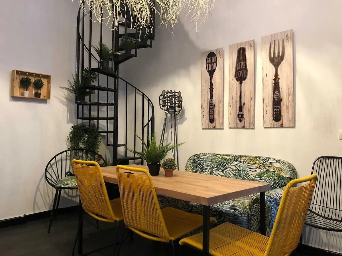 La Casa Amarilla Hotel Seville Spain